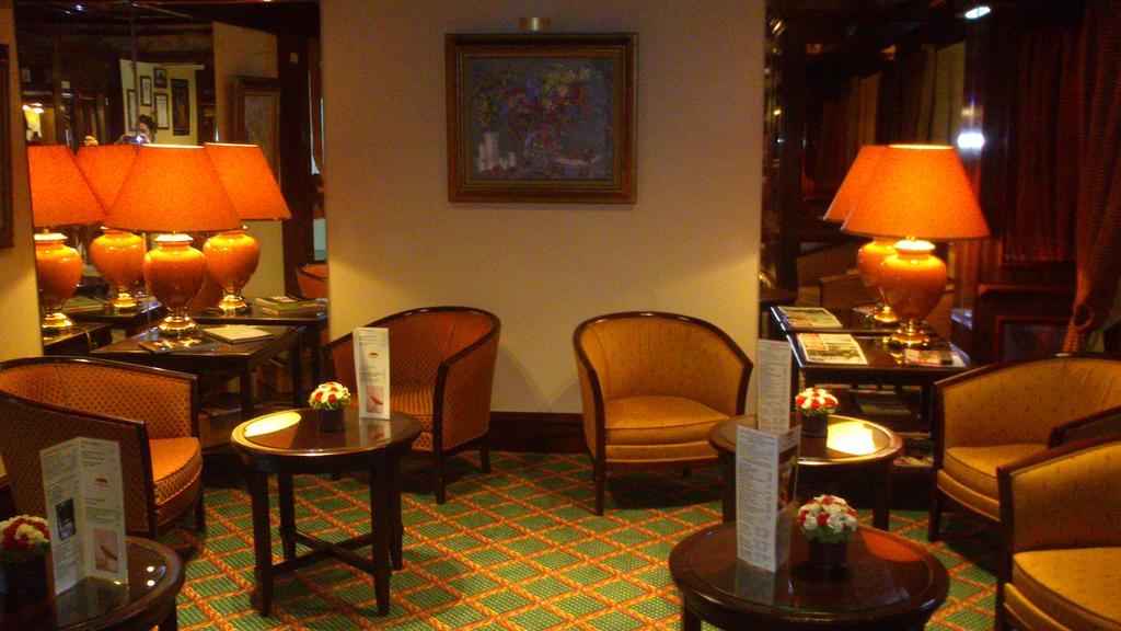 Le Flamboyant Hotel Annecy Exterior foto